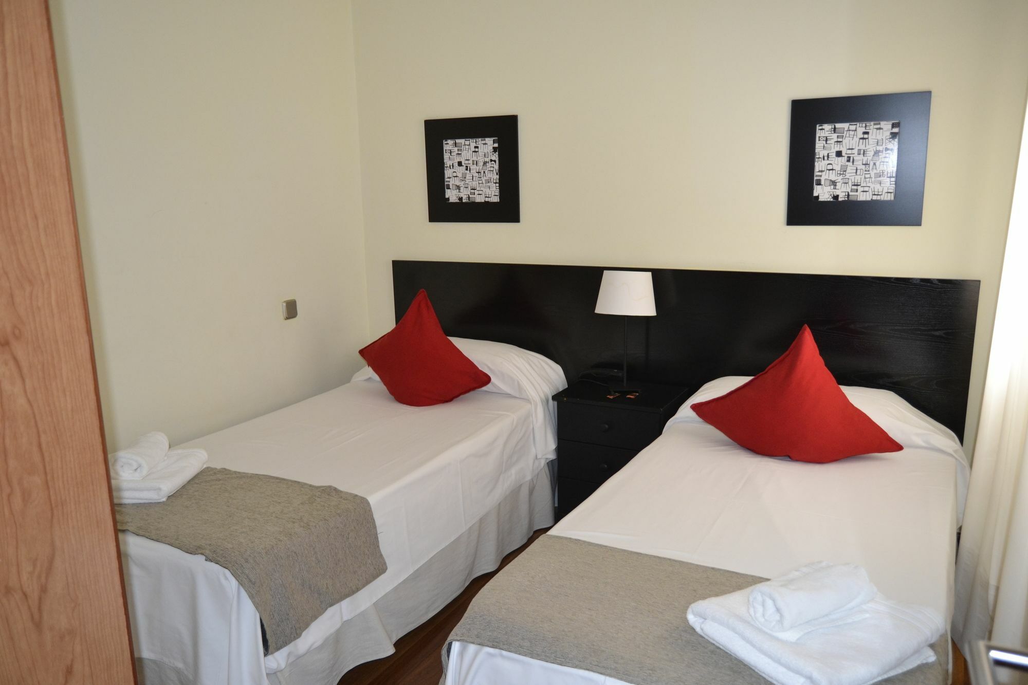 New Point Madrid Apartments Eksteriør bilde