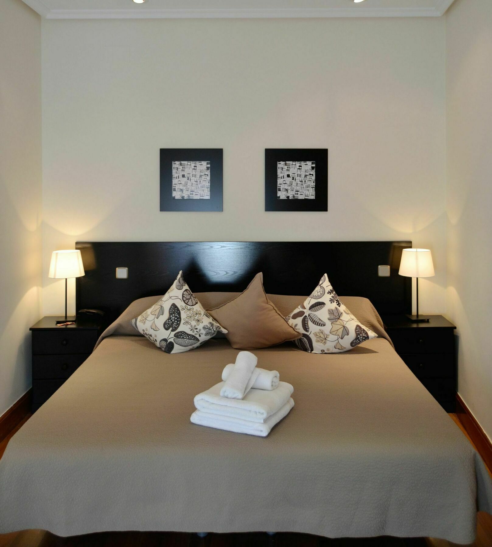 New Point Madrid Apartments Eksteriør bilde