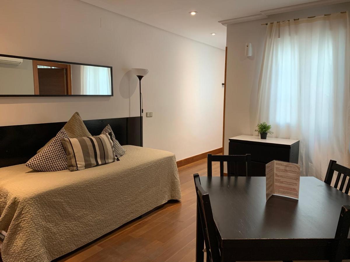 New Point Madrid Apartments Eksteriør bilde